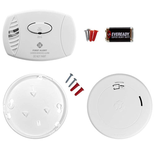 First Alert 10-Year Battery Smoke Alarm and Battery-Operated Carbon Monoxide Alarm Value Pack
