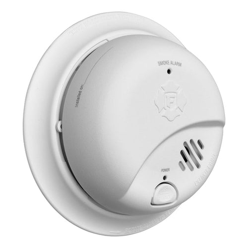First Alert 1046856 10-Year Battery Smoke Alarm