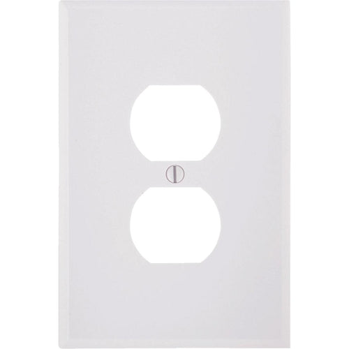 Leviton 1-Gang Smooth Plastic Oversized Outlet Wall Plate, White